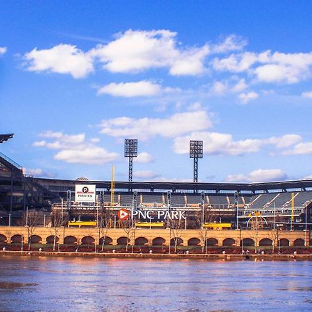 California Ave - 2 Bedroom - Home Away From Home! Pittsburgh Eksteriør bilde