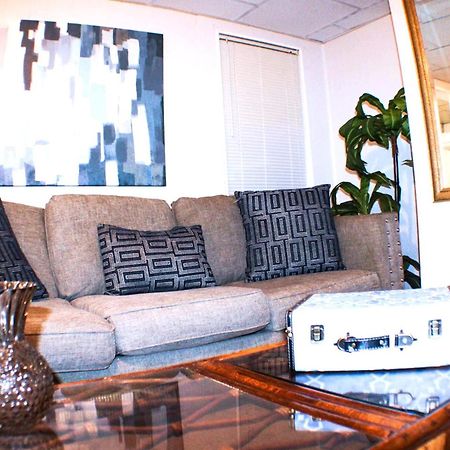 California Ave - 2 Bedroom - Home Away From Home! Pittsburgh Eksteriør bilde