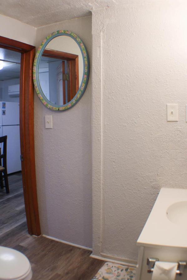 California Ave - 2 Bedroom - Home Away From Home! Pittsburgh Eksteriør bilde